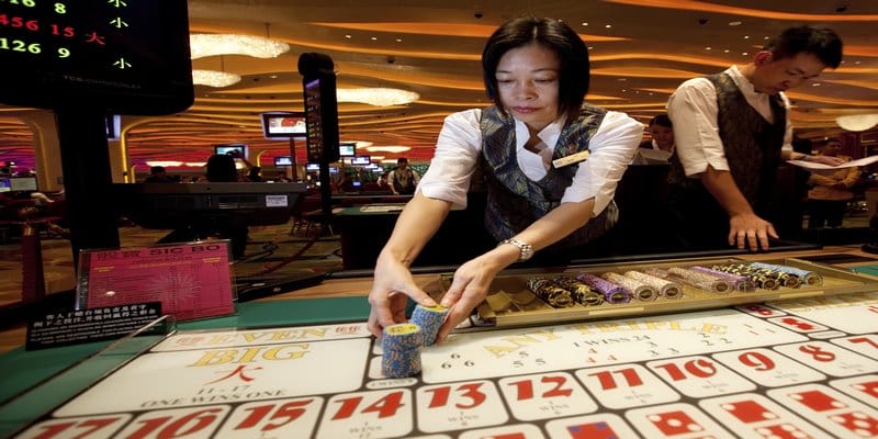 song bai crown da nang top game bai hap dan